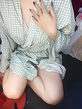 Alone_nothing's cam snapshot