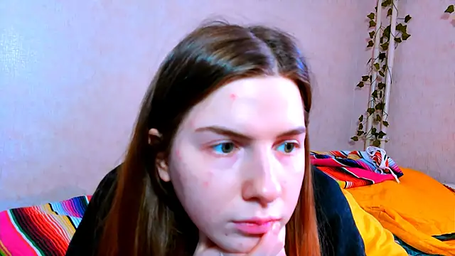 AliceCUNTach live sex cam