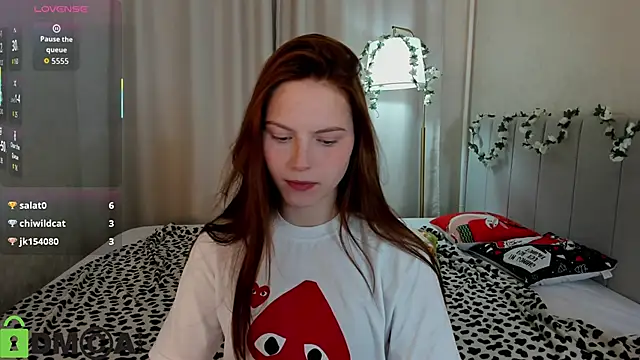 Diana_Brooks's cam snapshot