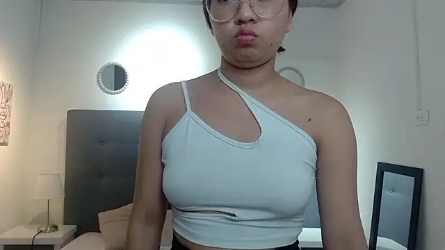 chaneelstark's cam snapshot