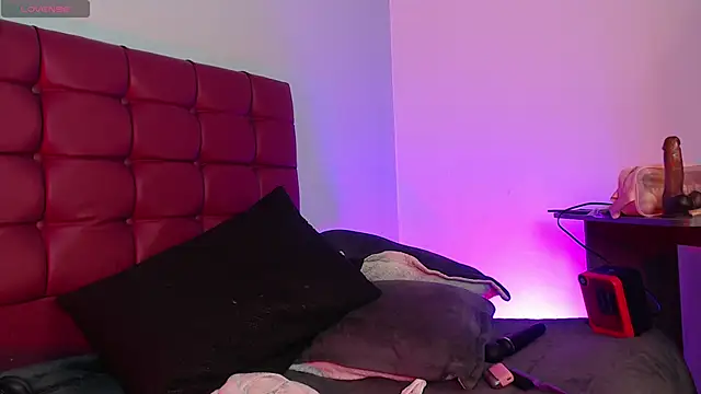 megan_lover's cam snapshot