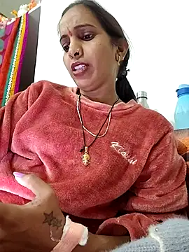 Hotty-Nidhi's cam snapshot