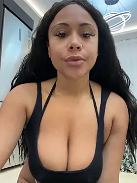 HaileyDiana's cam snapshot