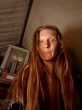 GoldenFlameGoddess live sex cam