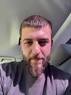 Pablo_Hornyguy95 live sex cam