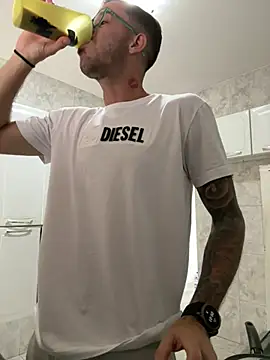 Lucasjandre live sex cam