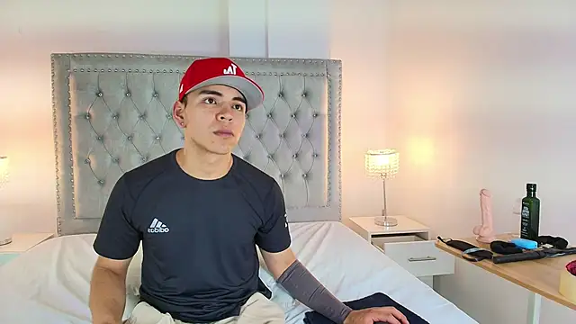 Jaden_and_sofia live sex cam