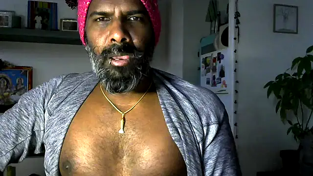 frenchblackc31 live sex cam