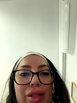 MyaSplash's cam snapshot