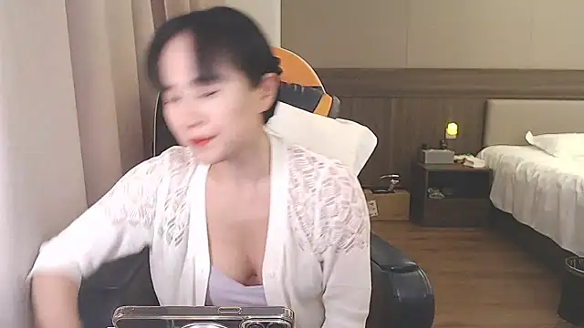 luvlily520's cam snapshot