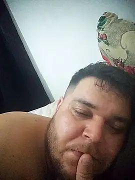 gordinhoCRZ2 live sex cam