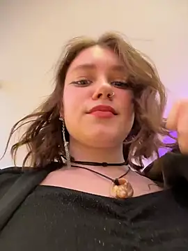 lucy-joy's cam snapshot