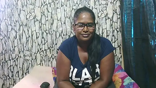 Exotic_indian95's cam snapshot