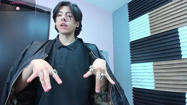 LiamShelby live sex cam