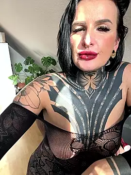 KathaleaNoir live sex cam
