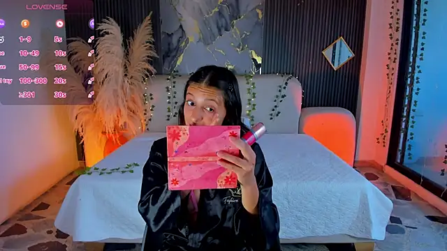 Agathaargent_ live sex cam