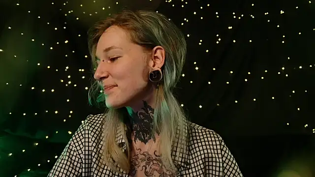 Littlespacemouse live sex cam