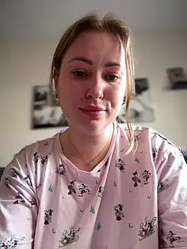 AlisaWhite live sex cam