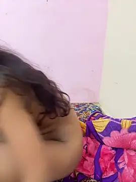 cupid_heart00's cam snapshot