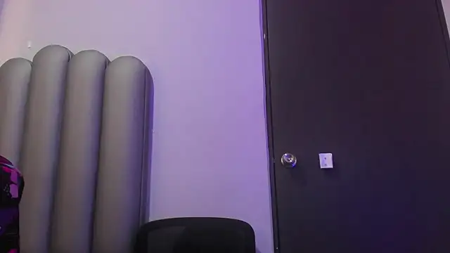 Ashley-03's cam snapshot