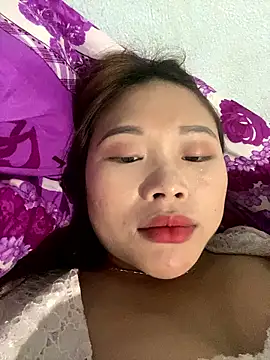 Emxinh123cute's cam snapshot