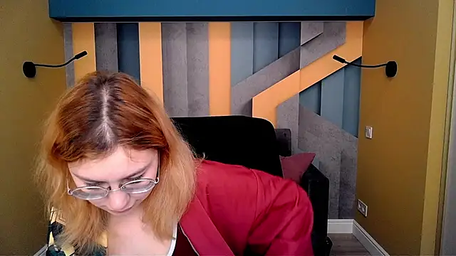 AngelinaLow live sex cam