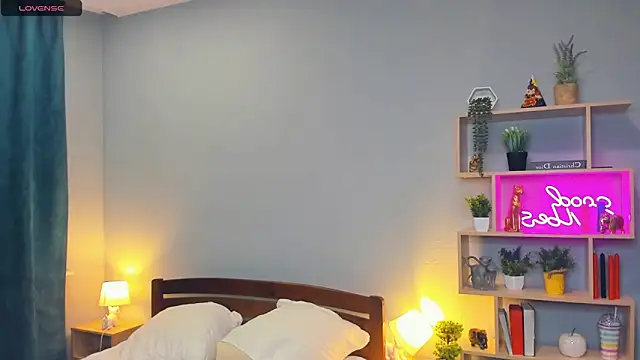 MarianFares live sex cam