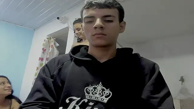 wildsexinmyroom's cam snapshot