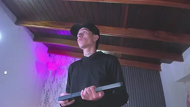 Jake_beach_'s cam snapshot