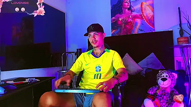 HannibalLester's cam snapshot