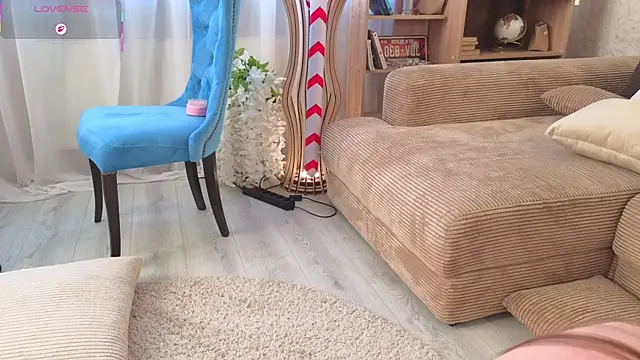 Kira_mindnes's cam snapshot