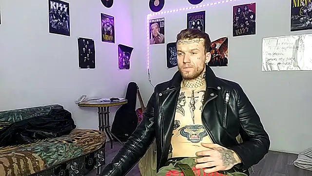 Huntall77's cam snapshot