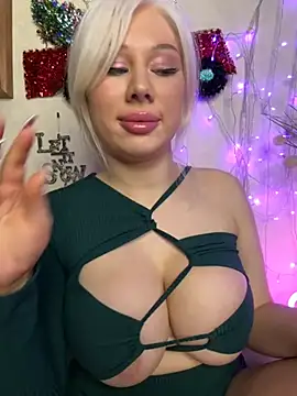 LaraHollywood live sex cam