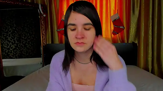 _Polly_Love_'s cam snapshot