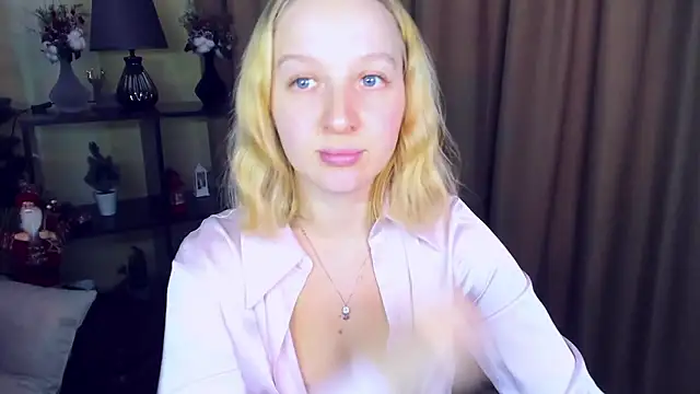 SummerPink's cam snapshot