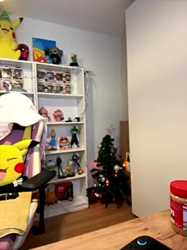 Sweet_sully__'s cam snapshot