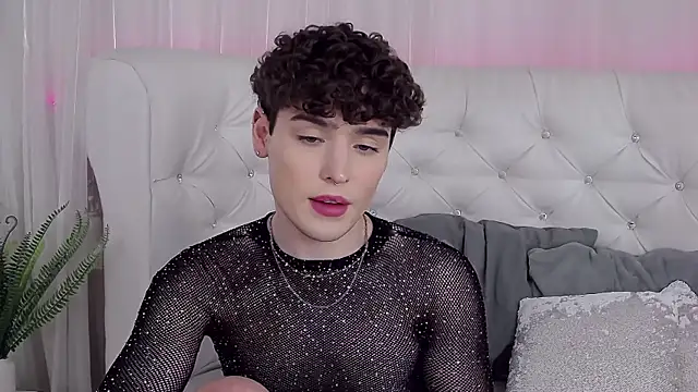 RobbyCharming's cam snapshot