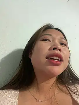 Emxinh123cute's cam snapshot