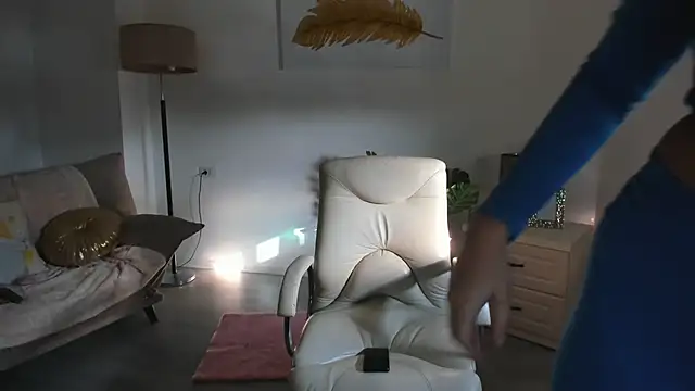 Carla_Shine's cam snapshot