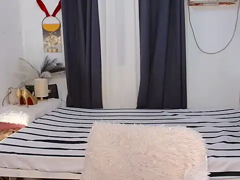 Roxiesmith's cam snapshot