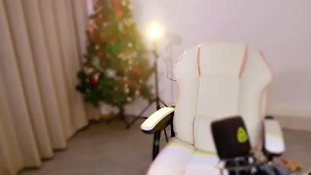 luna-168's cam snapshot