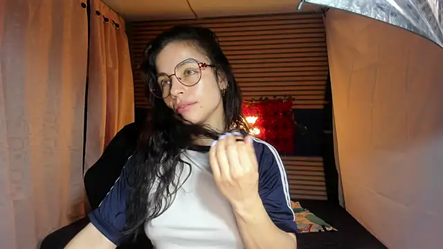 rosse_2504's cam snapshot