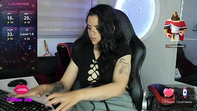 natasha_logan_'s cam snapshot