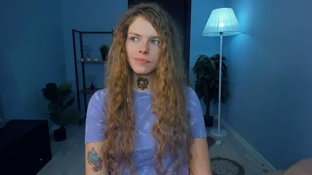 RayaNenlia's cam snapshot