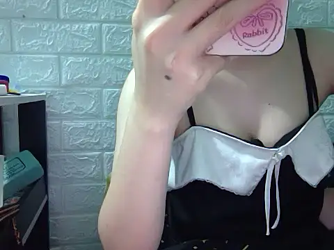 May2k2's cam snapshot