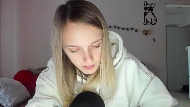 RouseReed's cam snapshot