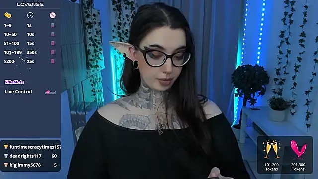 Dixi_Pixi_'s cam snapshot