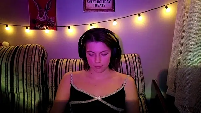 CutieAnny's cam snapshot