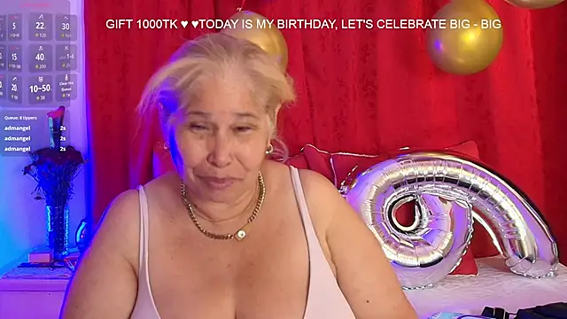 girl_amada's cam snapshot