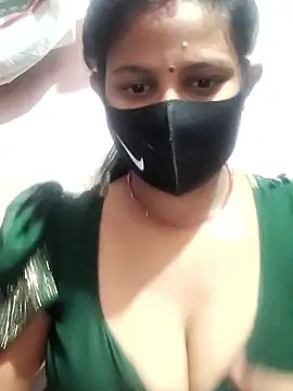 Hotcouplepriya's cam snapshot